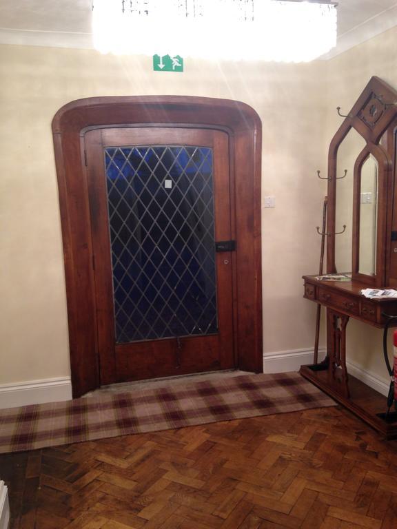 Whitethorn Bed And Breakfast Congleton Bagian luar foto